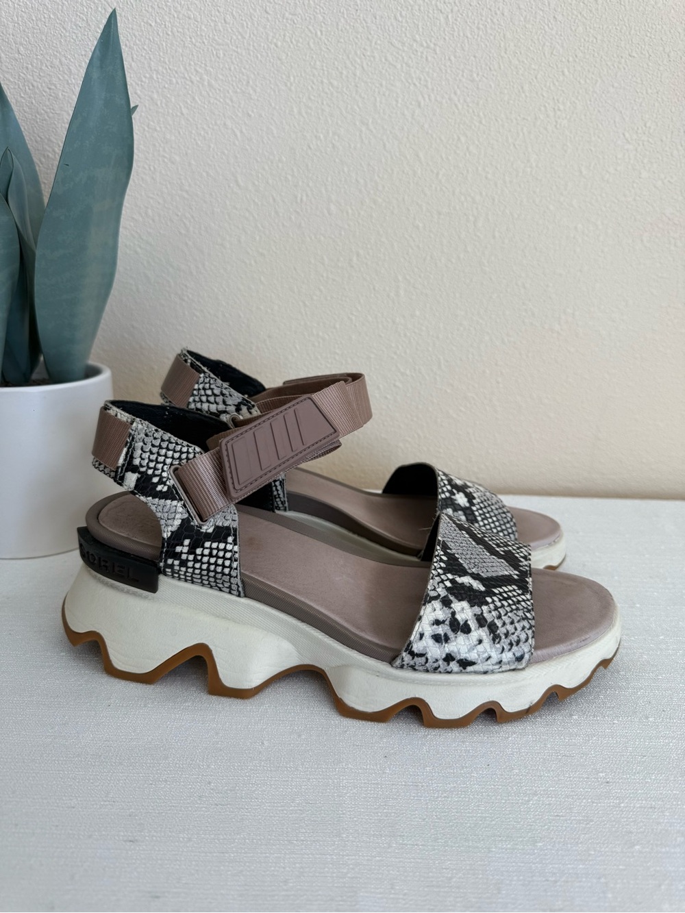 SOREL Taupe Snakeskin Leatner Wedge Sandals